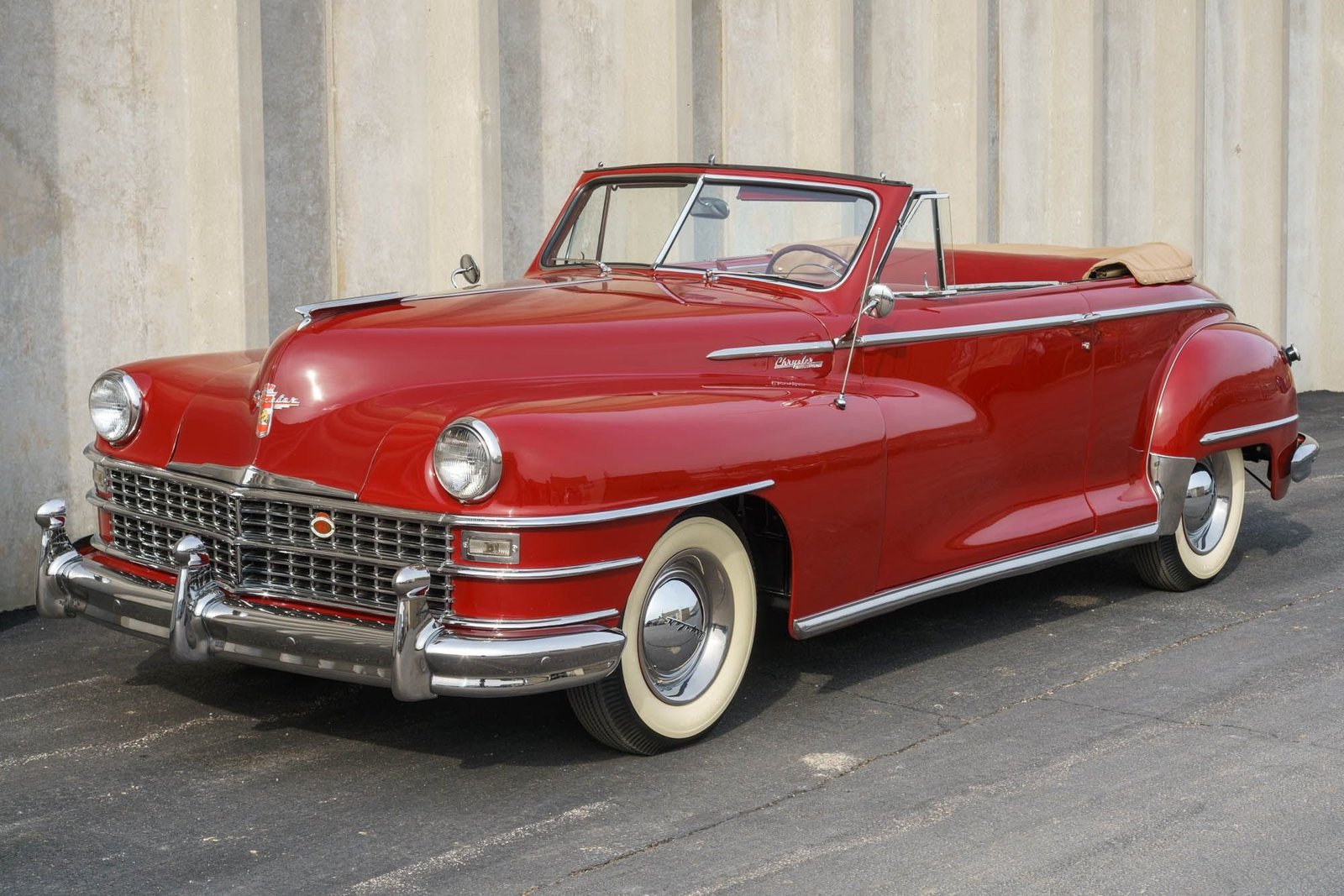 
								1947 Chrysler WindsorConvertible full									