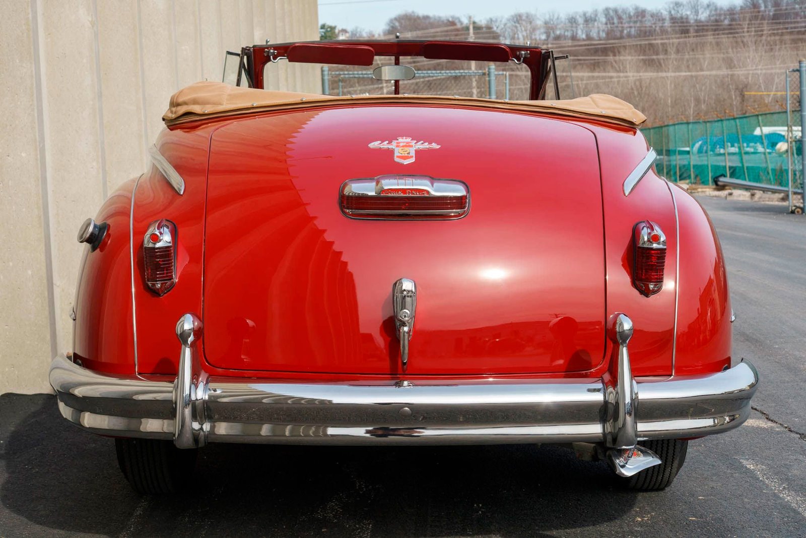 
								1947 Chrysler WindsorConvertible full									