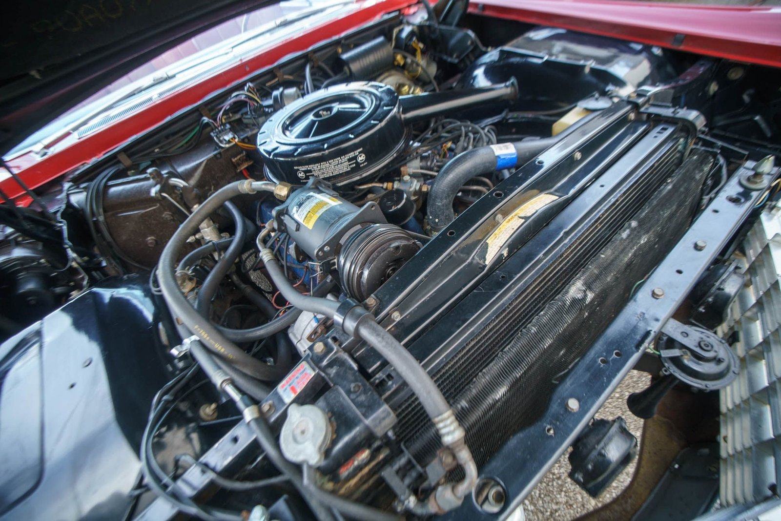 
								1966 Cadillac DeVille full									