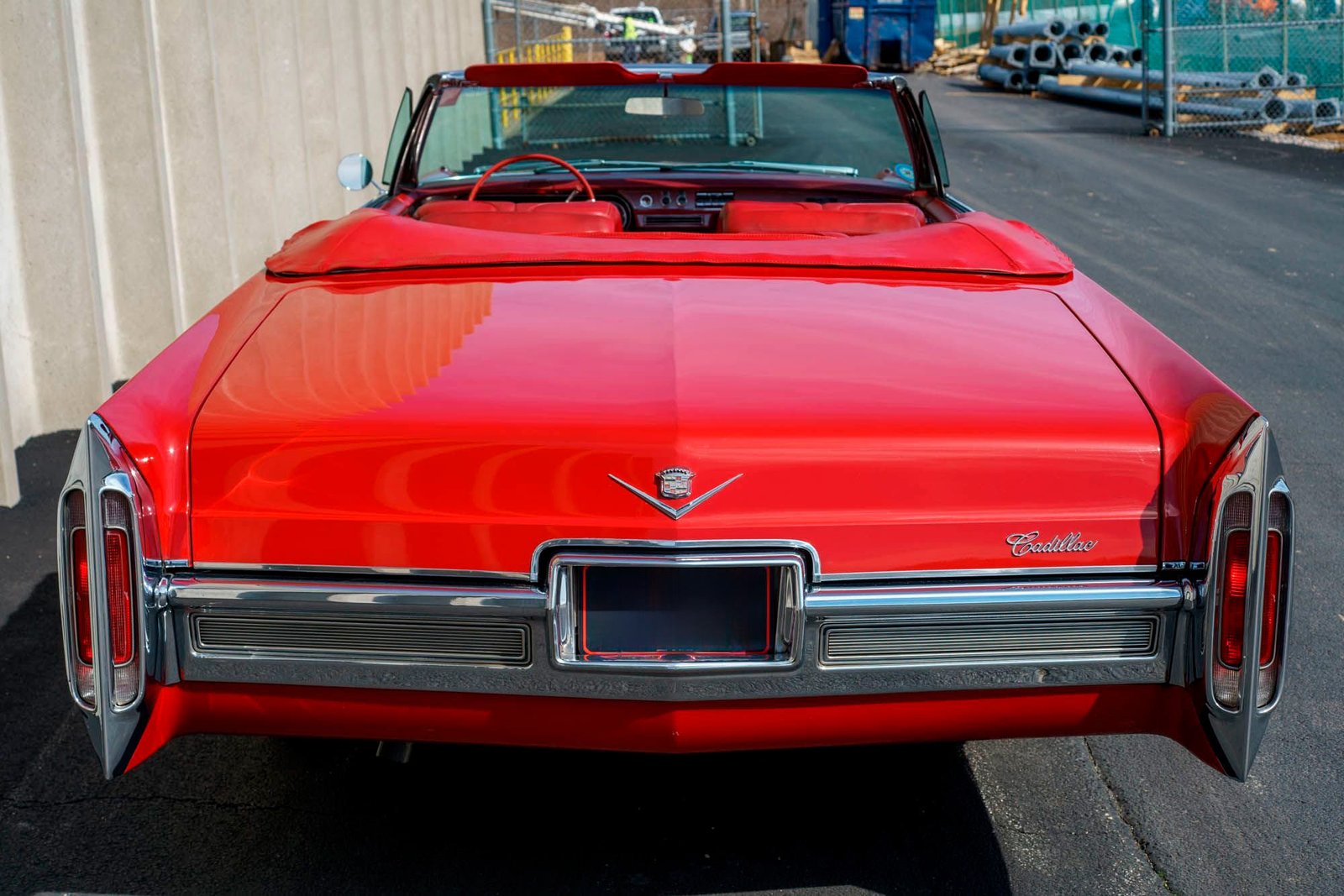 
								1966 Cadillac DeVille full									