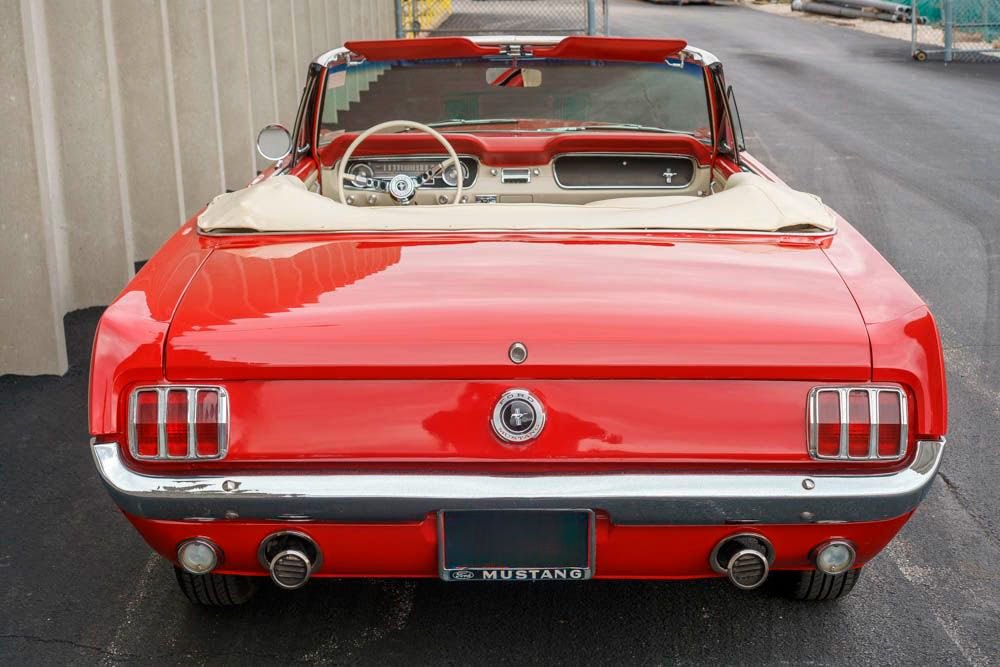 
								1965 Ford Mustang C-Code Convertible full									