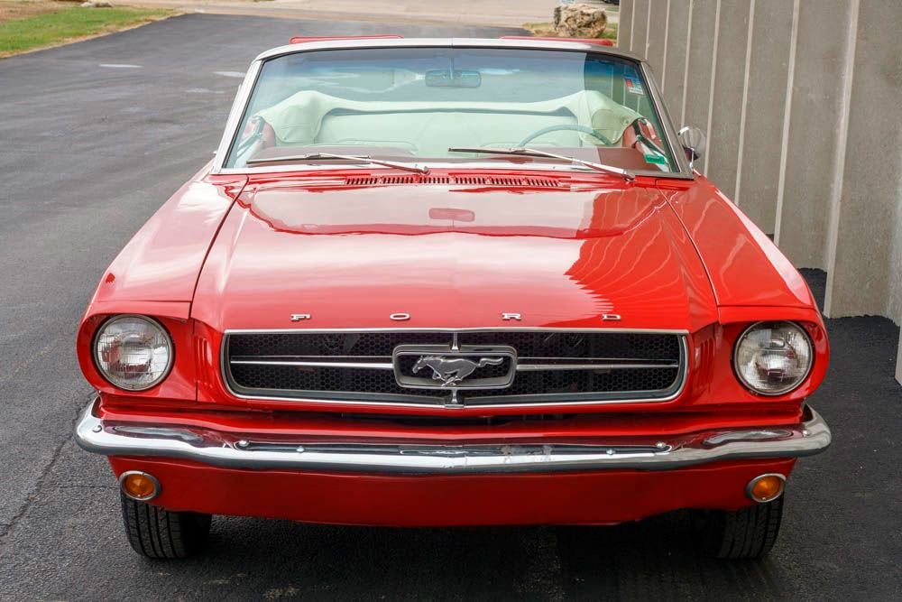 
								1965 Ford Mustang C-Code Convertible full									