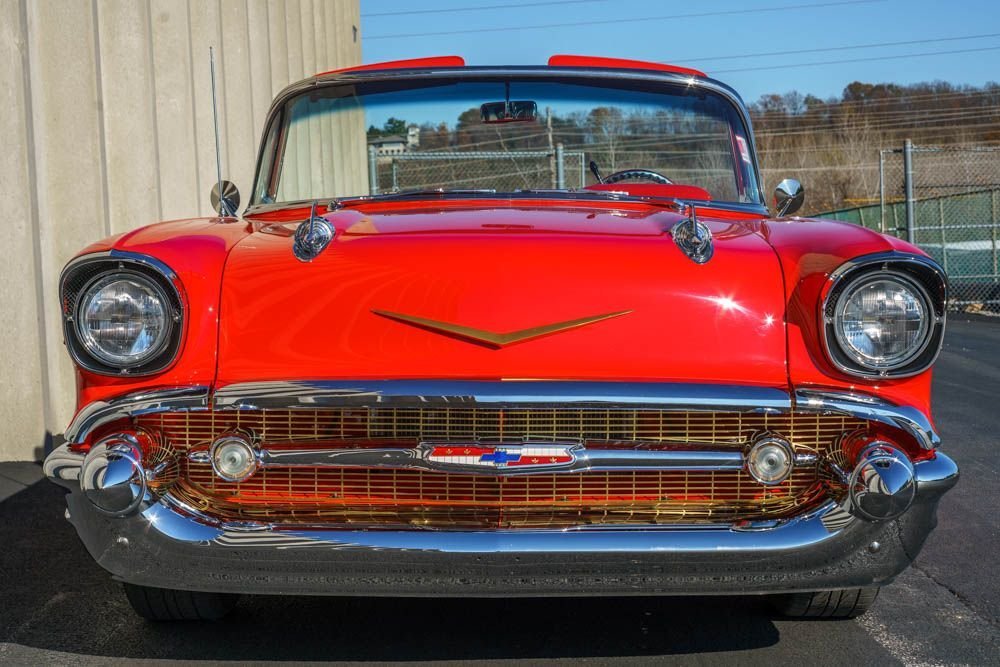 
								1957 Chevrolet Bel Air Convertible full									