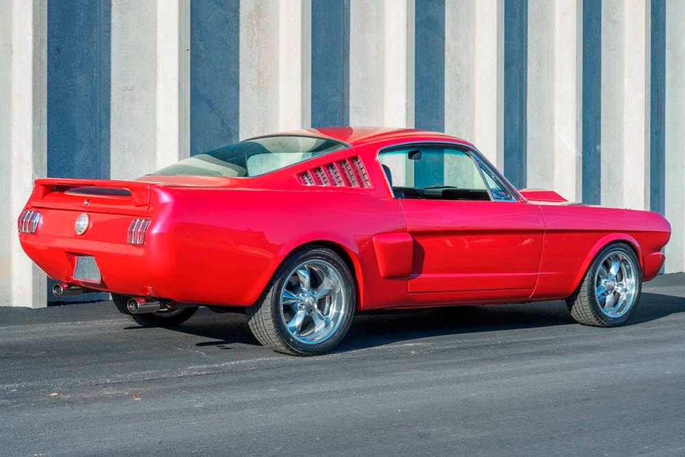 
								1965 Ford Mustang Fastback full									