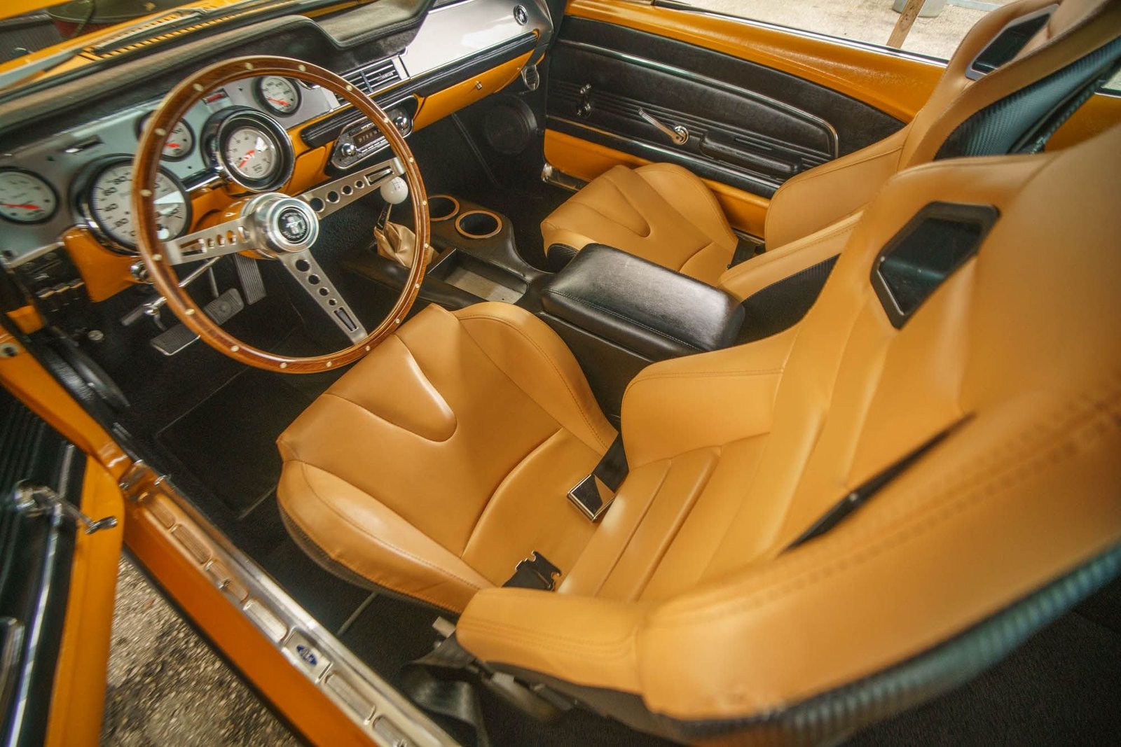 
								1967 Ford Mustang full									