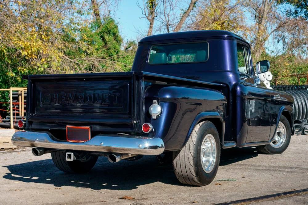 
								1958 Chevrolet Apache full									